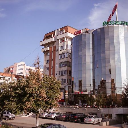 Hotel Helin - Calea Bucuresti Крайова Екстериор снимка