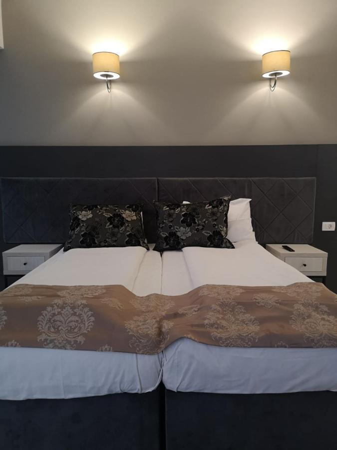 Hotel Helin - Calea Bucuresti Крайова Екстериор снимка