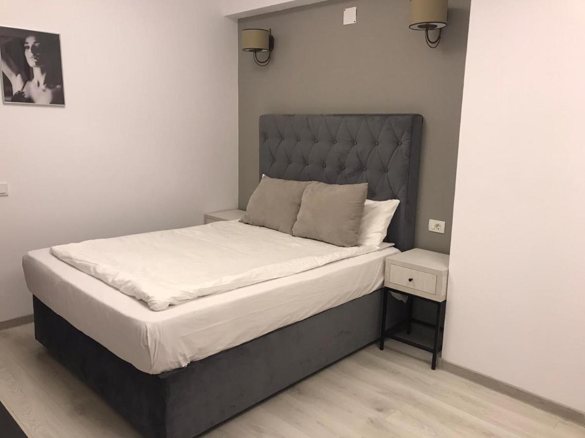 Hotel Helin - Calea Bucuresti Крайова Екстериор снимка